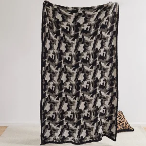 Ready to Ship Camouflage Checkered Pattern Knitted Blanket Warm Soft Baby Kids Blanket