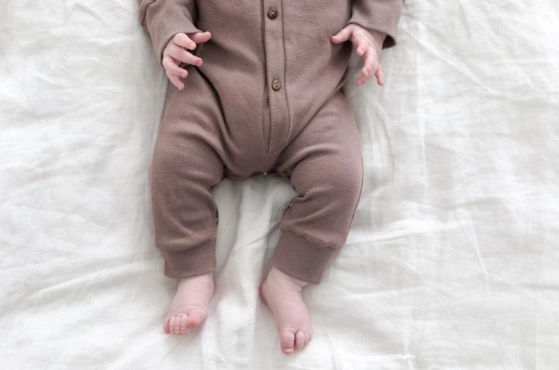 Wholesale Autumn Unisex Kids Baby Rib Cotton Long Sleeve Jumpsuit Baby Girl Boys Henley Solid Baby Romper - Image 4