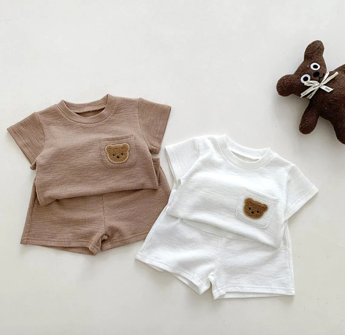 Boys Teddy Pocket Outfit Short-sleeved T-shirts and Bottoms Set Children Ribbed Cotton Baby Clothes - Image 4