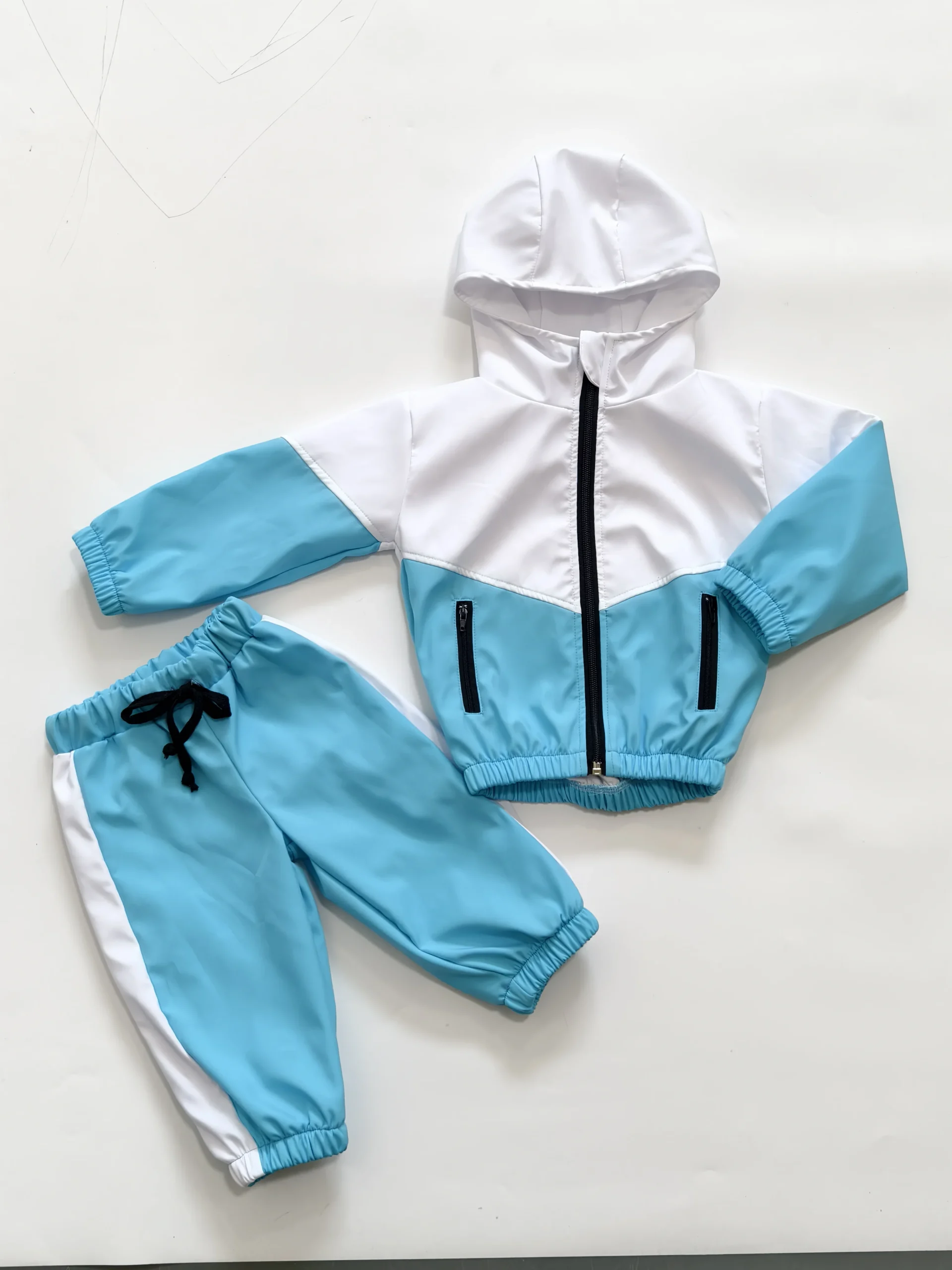 Casual Outdoor Children's Two-Piece Outfit Spring Long Sleeve Pullover Pants Water-Proof Rayon Lining Color Block Design - Image 3