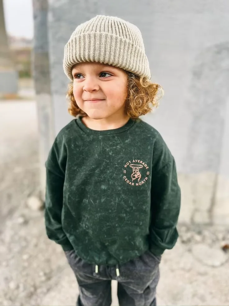 High-quality unbranded bamboo for B2B wholesale; sustainable, eco-friendly material ideal for manufacturing, construction, and custom product solutions.