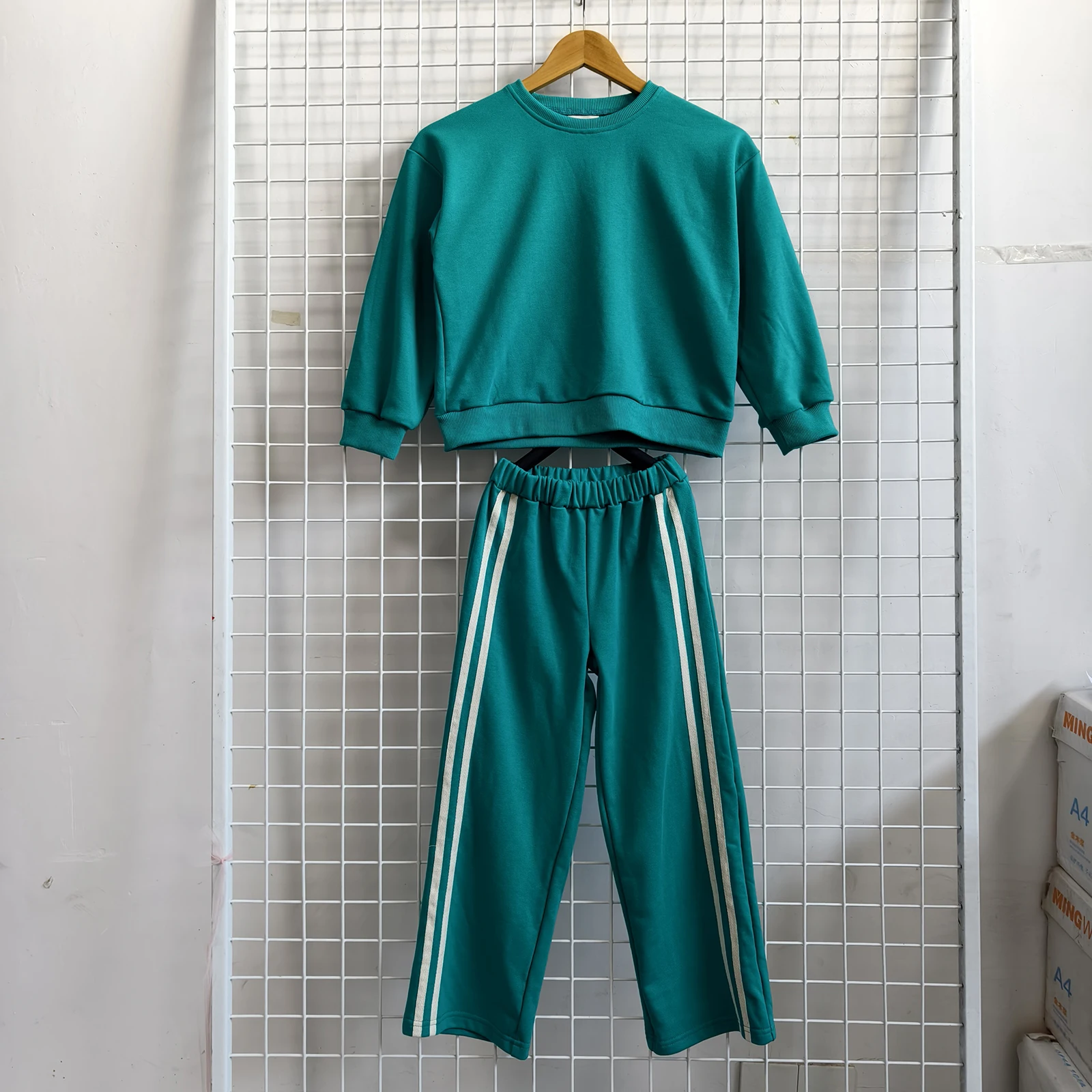 OEM Kids Clothes Set Toddler Baby Boy Girl Clothes Solid Tshirt Long Sleeve Top Pants 2PCS Summer Baby Outfit Set Sweatsuit - Image 3