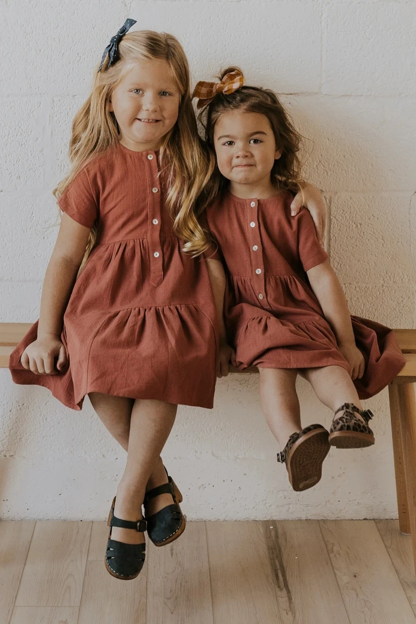 Lovely Mother-Child Design Short-Sleeved Casual Muslin Frock with Sunshine Buttons Formal Print Pattern Dress Toddlers New Model - Image 5