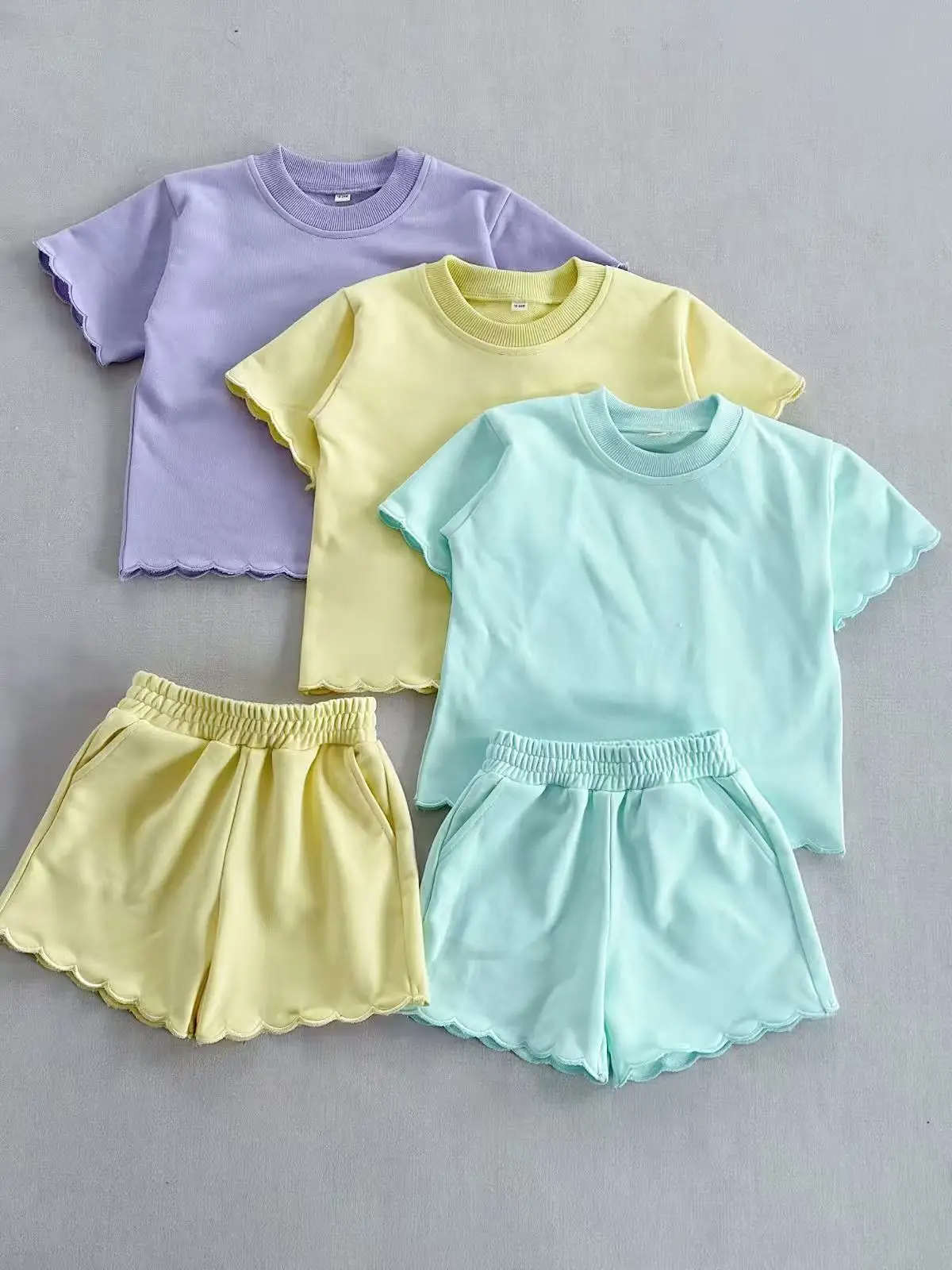 Top Selling Unisex Kids Candy Color Solid French Terry Scallop Sweatshirt Casual 2 Pcs Set for Baby Kids Kids Clothes Set - Image 2