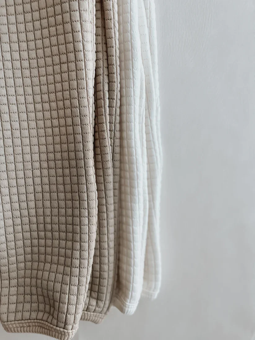 Custom Gingham Quilt Material Baby Clothes Set for Winter Kids 2 Piece Long Sleeve Loungewearr Suit - Image 5