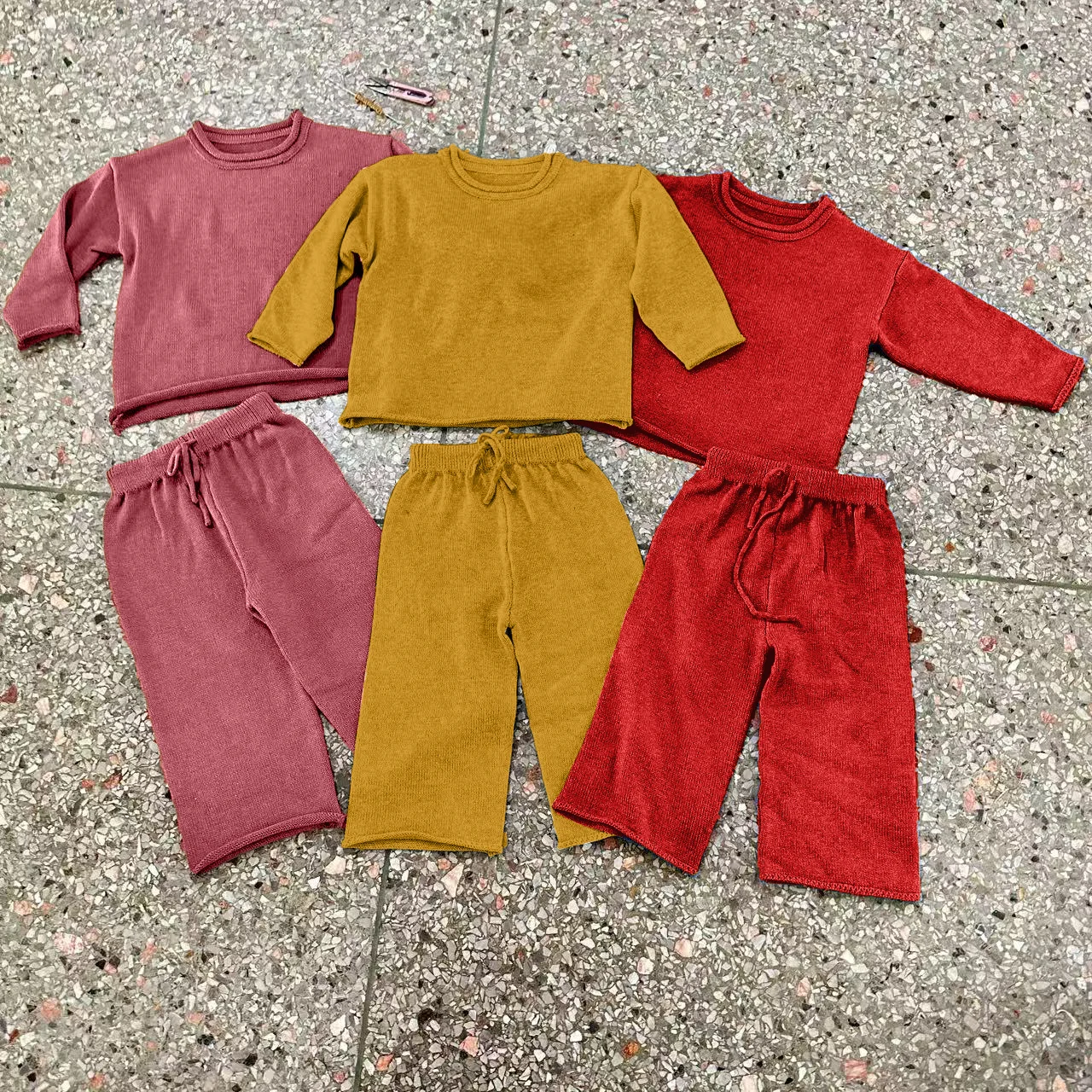 Cozy Unisex Kids 100% Cotton Oversize Knitted Outwear Set 2pcs Pullover Wide Leg Pants Casual Style - Image 3