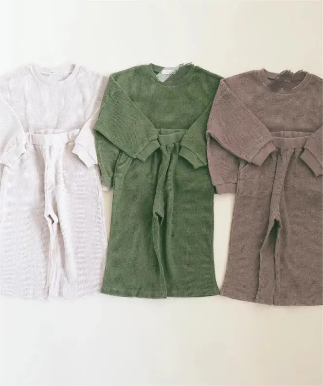 Custom New Design Oversize Solid Color Flare Waffle Cotton Casual Kids Pullover Set 2 Piece Clothes Set - Image 3