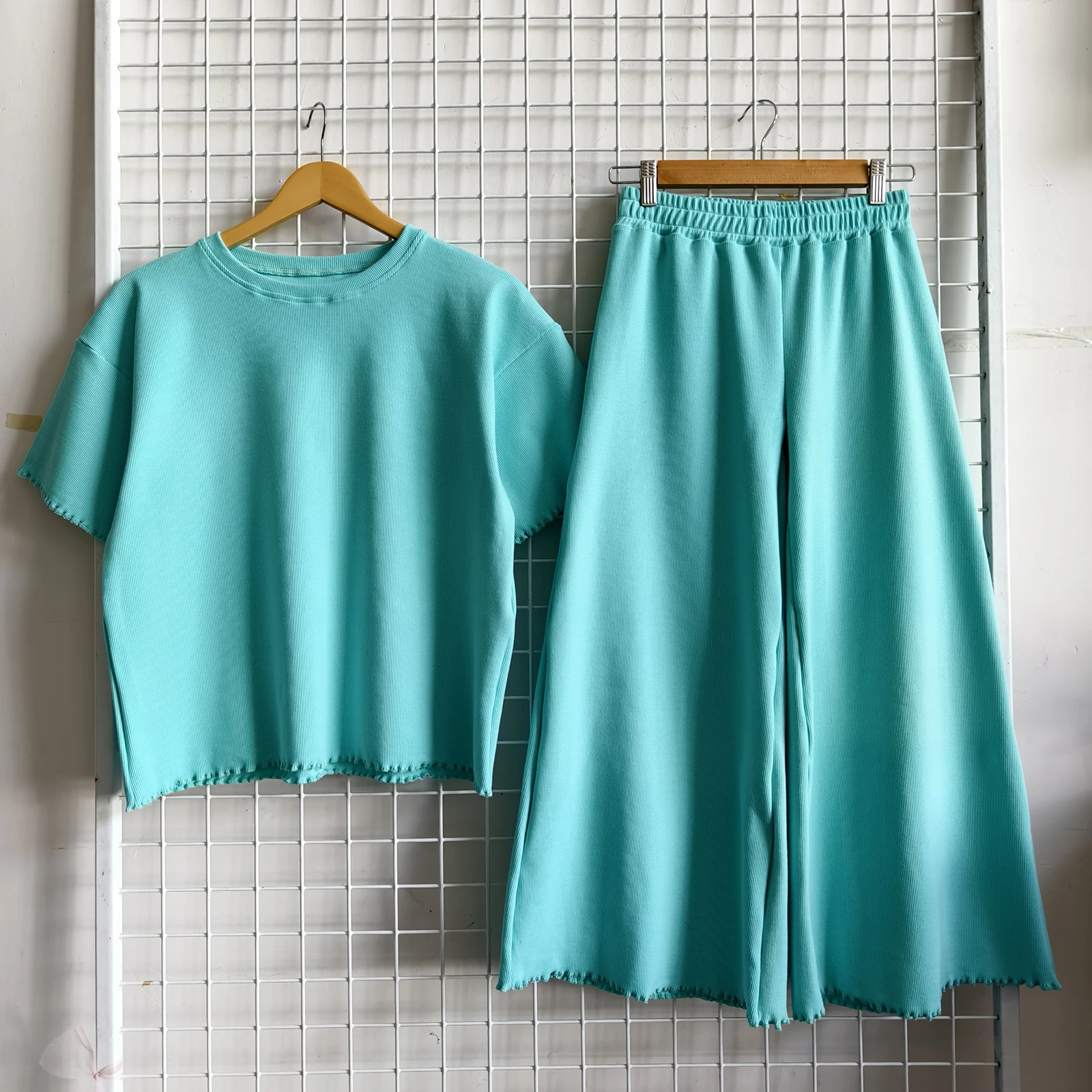 Customized Summer Sporty Casual Ribbed Suit 2pcs Cool Breathable Kids Clothing Set Dynamically Designed - Image 5