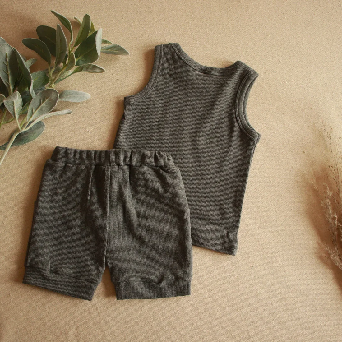 Custom Knitted Rib Cotton Solid Casual Sleeveless Unisex Baby Clothing Sets for Summer - Image 5