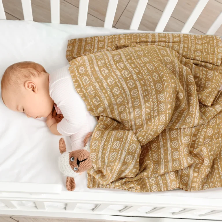 Bulk Buy Daywear Sets: Vertical Manufacturing Partner Factory Direct Supplier Low MOQ for Premium