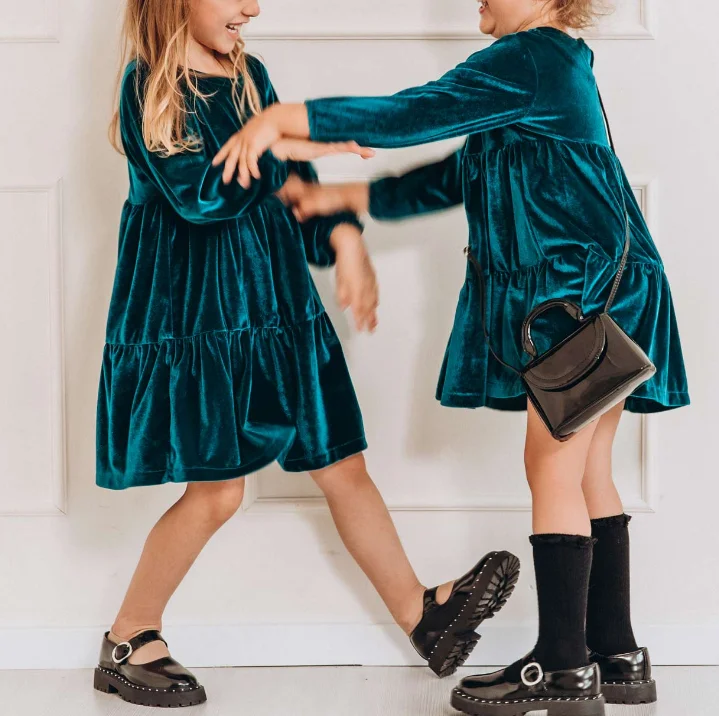 Classic Retro Mommy and Me Girls Long Sleeve Velvet Princess Dress with Elastic Cuffs Dress - Image 2