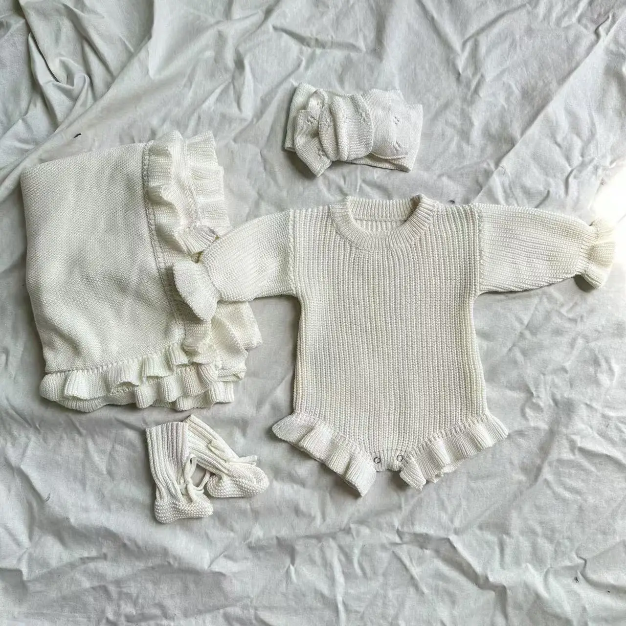 Custom Cozy Unisex Baby 100% Cotton Knitted 3 Pieces Set Long Sleeve Button Romper Newborn Baby Gift - Image 4